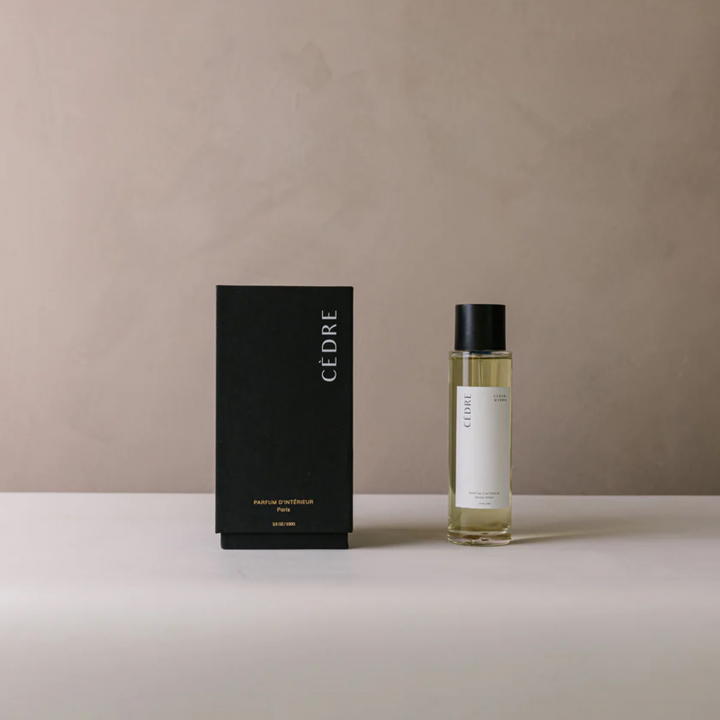 Parfum D'Intérieur Cèdre 100ml i gruppen Hjem & Sjel / Ritual & Seremoni / Røkelse, Llys og Dufter hos Rawfoodshop Scandinavia AB (PR-RMS-FR-C-01)