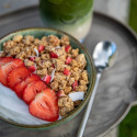 Crunchy Granola Jordbær, Hasselnøtt & Kokos 450g