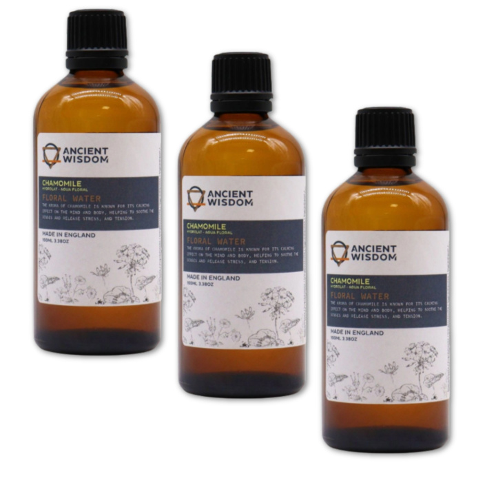 Kamillevann 100ml x 3 stk i gruppen Hud & Kropp / Ansikte / Ansiktsvann hos Rawfoodshop Scandinavia AB (HDLUL-03-SET3)