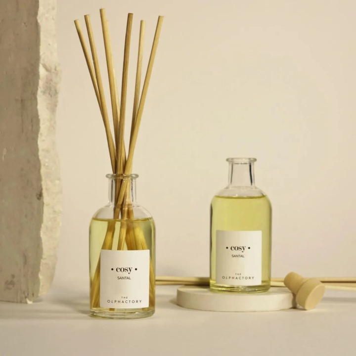 Room Diffuser Santal 250ml i gruppen Hjem & Sjel / Stemning & duft / Romduft hos Rawfoodshop Scandinavia AB (MK250SATO)