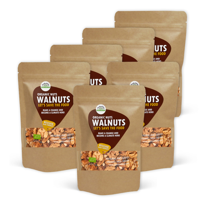 Valnøtter RAW ØKO 750g x 6 pakker i gruppen Råvarer & Drikke / Nøtter / Valnøtter hos Rawfoodshop Scandinavia AB (SFRNOT200507ESET)