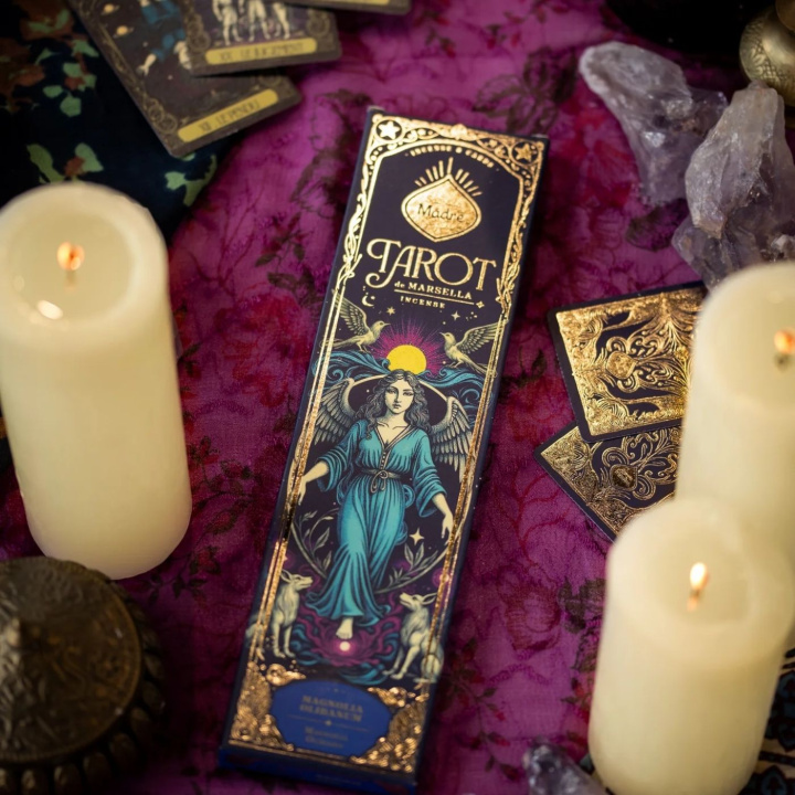 Røkelse Tarot Magnolia & Frankincense 6 stk i gruppen Hjem & Sjel / Stemning & duft / Røkelse hos Rawfoodshop Scandinavia AB (SKU-5024)